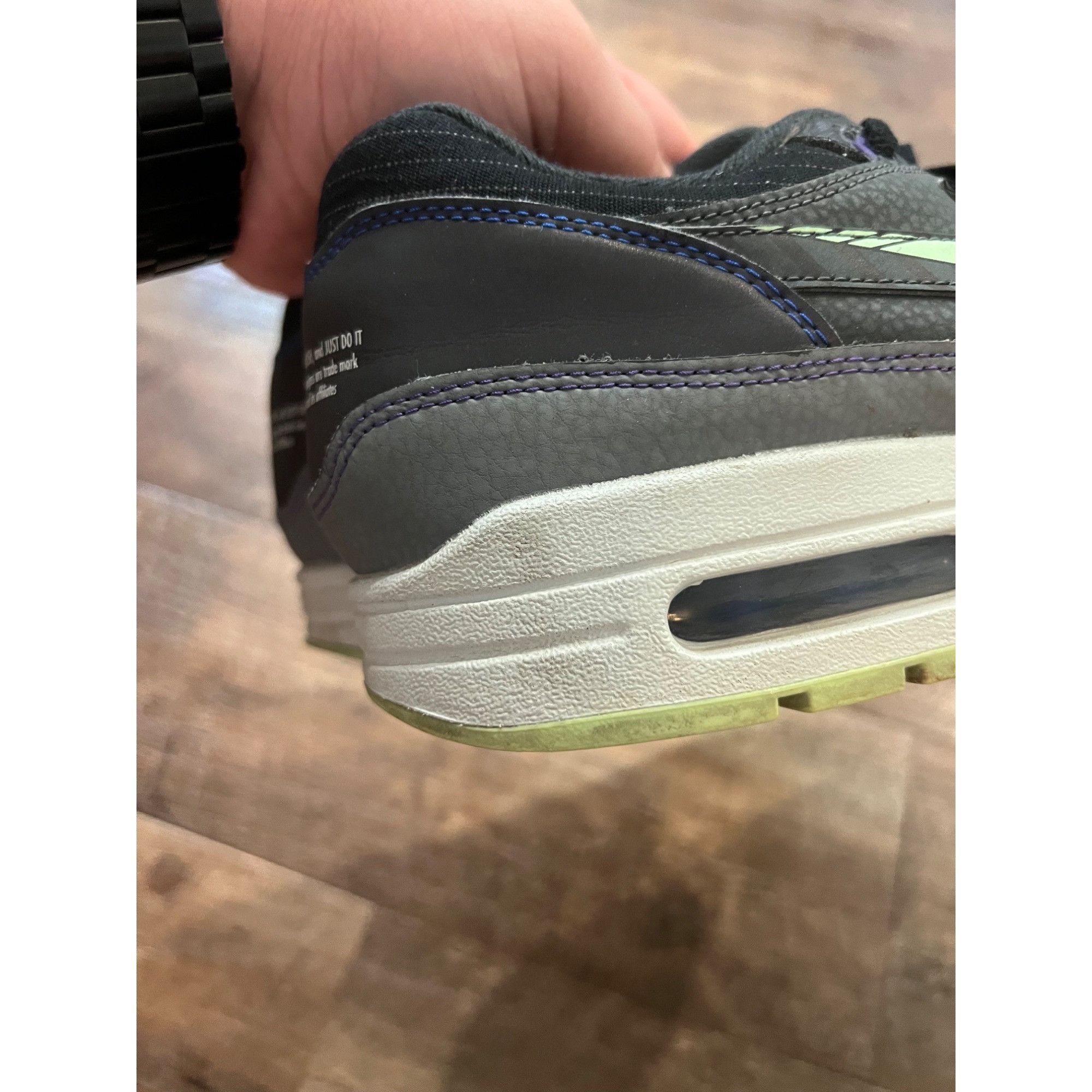 Nike Nike Air Max 1 SE Future Swoosh Pack Black Gray Run CT1624-0 Size US 9 / EU 42 - 7 Thumbnail