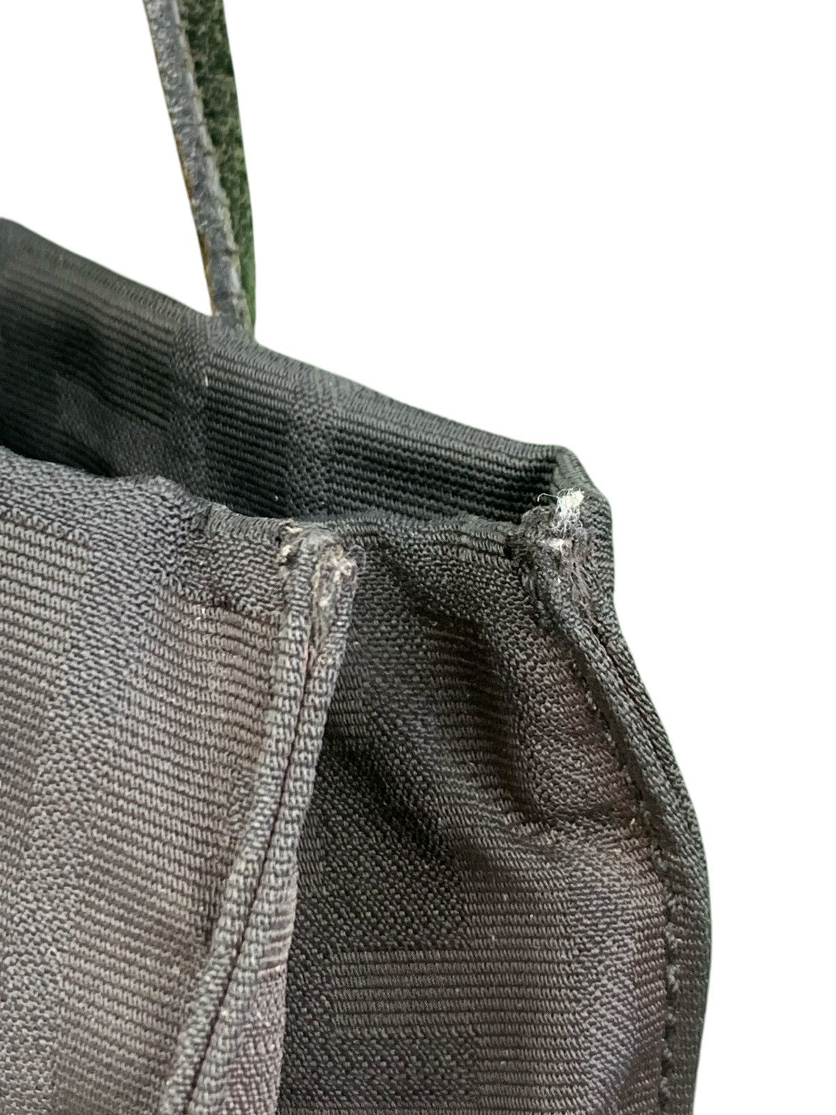 Fendi Authentic vintage Fendi zucca tote bag black nylon. Size ONE SIZE - 10 Thumbnail
