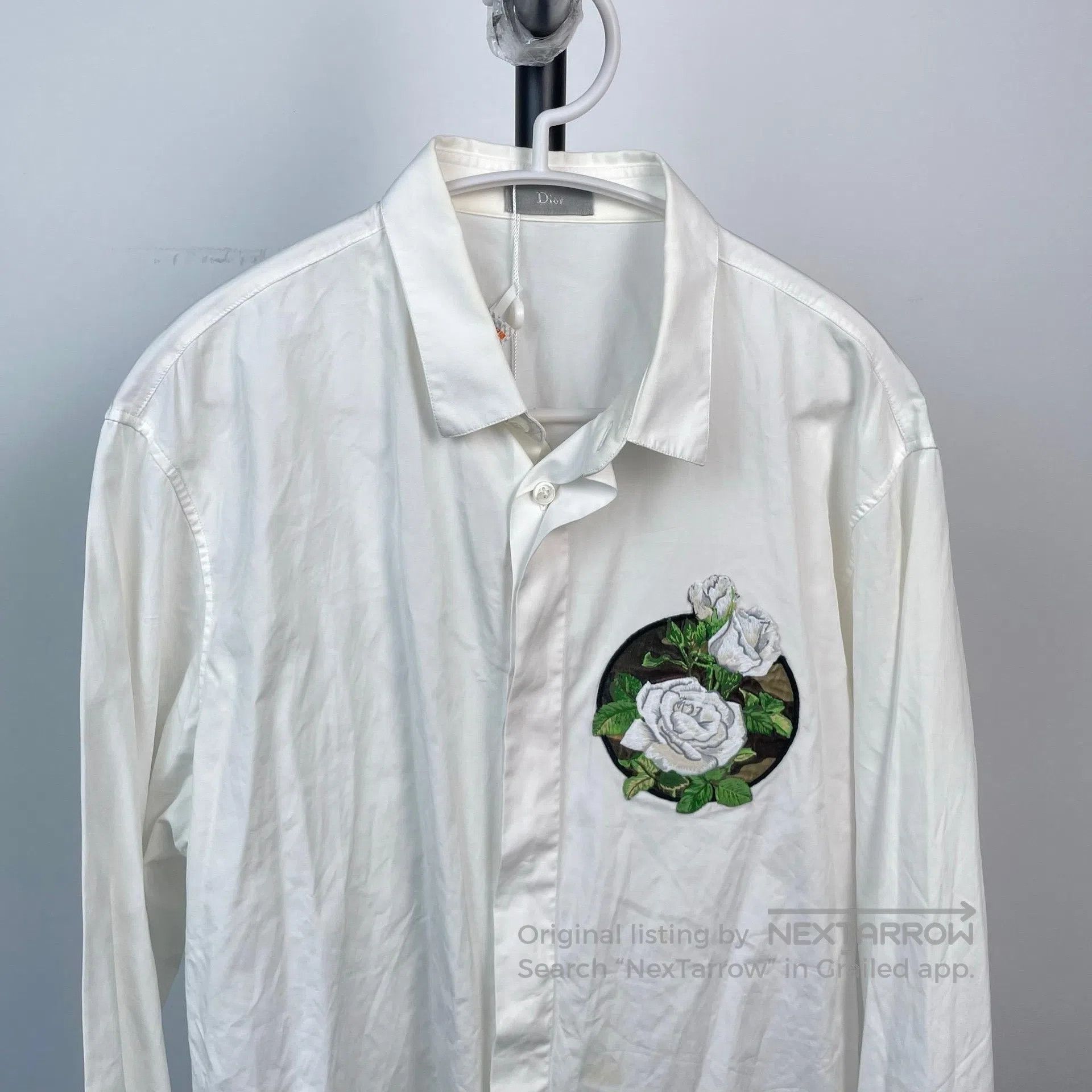 Dior Dior size 41 White Camellia Floral Embroidered Short Sleev Size US M / EU 48-50 / 2 - 2 Thumbnail