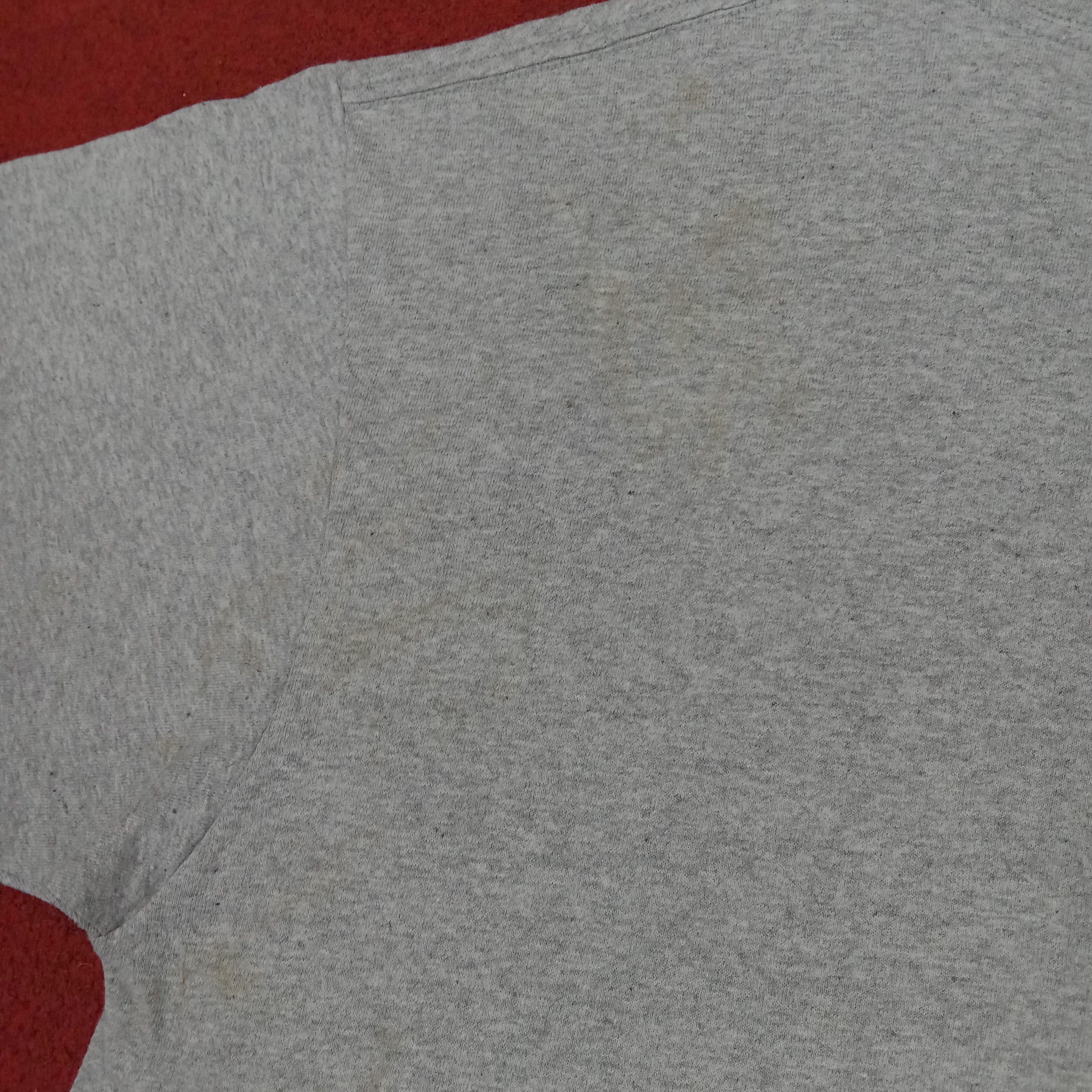 Vintage CNN International Center Logo Design Vintage Tshirt Size US L / EU 52-54 / 3 - 4 Thumbnail
