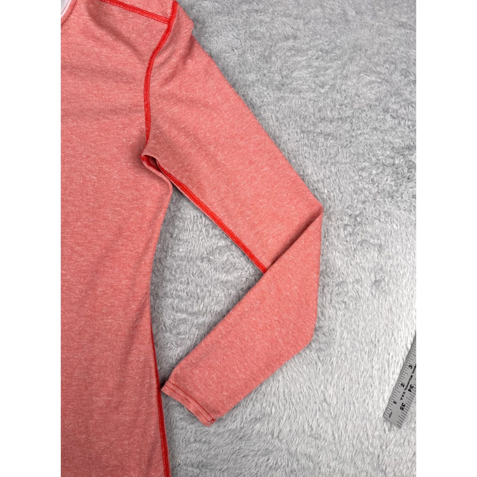 Patagonia Patagonia Shirt Womens XS Pink Capilene 2 Lightweight Long Sleeve Crew Neck T-Shirt Casual Outdoor Size XS / US 0-2 / IT 36-38 - 4 Thumbnail