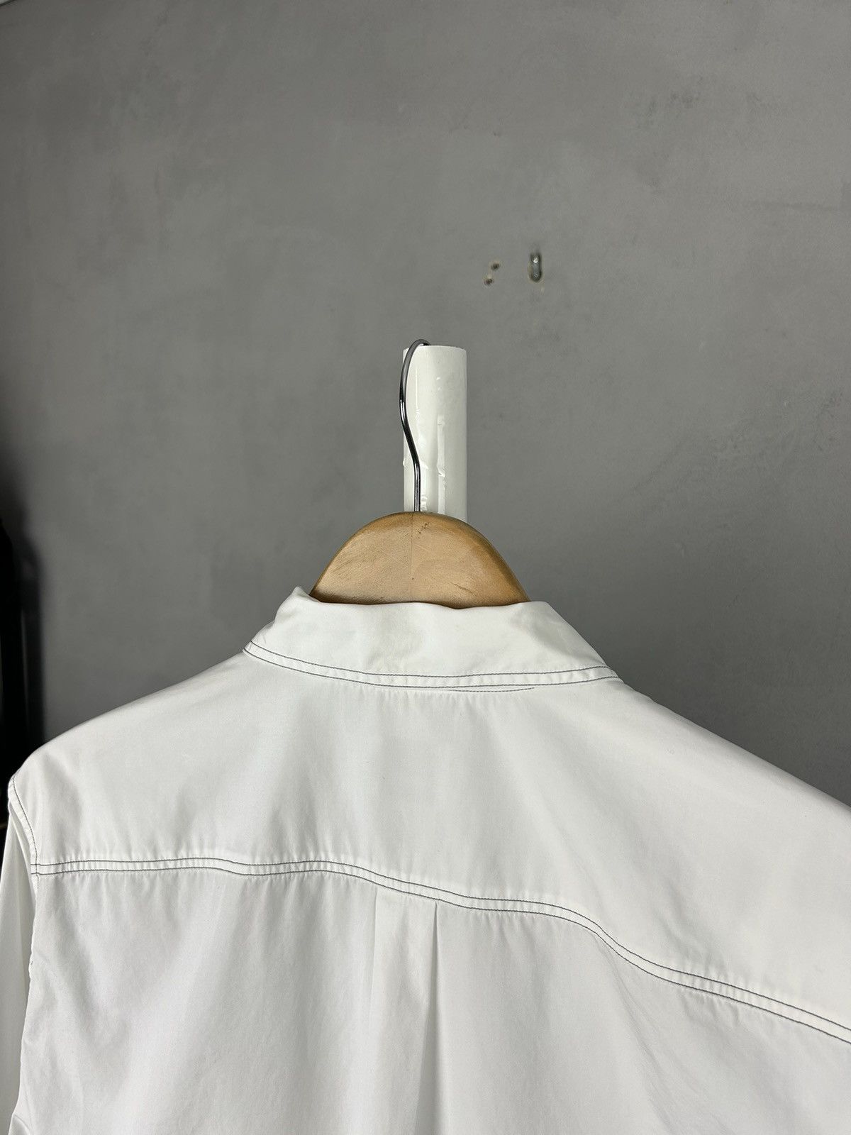 Burberry Burberry White Button Down Shirt Contrast Stitch Logo Tape Size XS / US 0-2 / IT 36-38 - 9 Thumbnail
