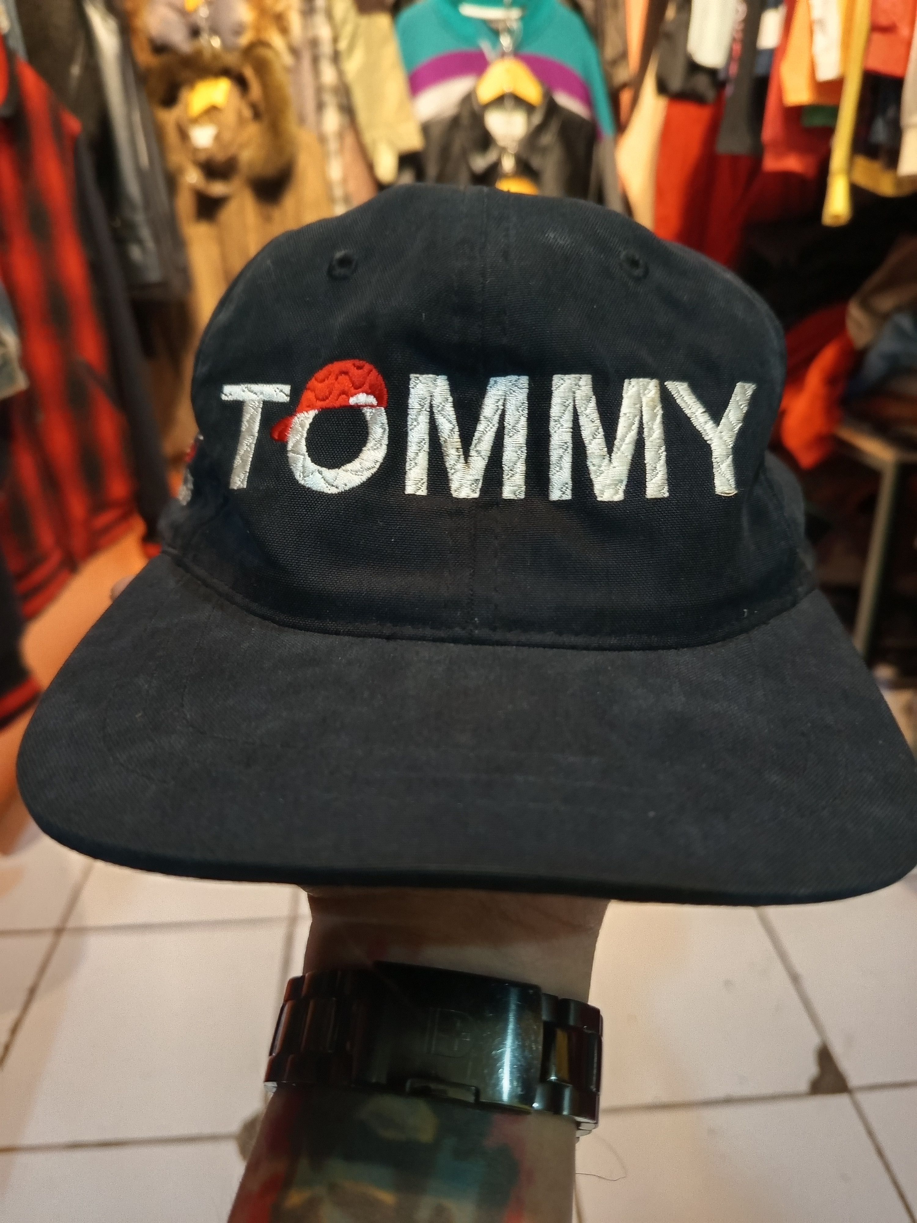 Tommy Hilfiger 1990s Tommy Hilfiger TOMMY Logo Cap Embroidered Strapback Size ONE SIZE - 1 Thumbnail
