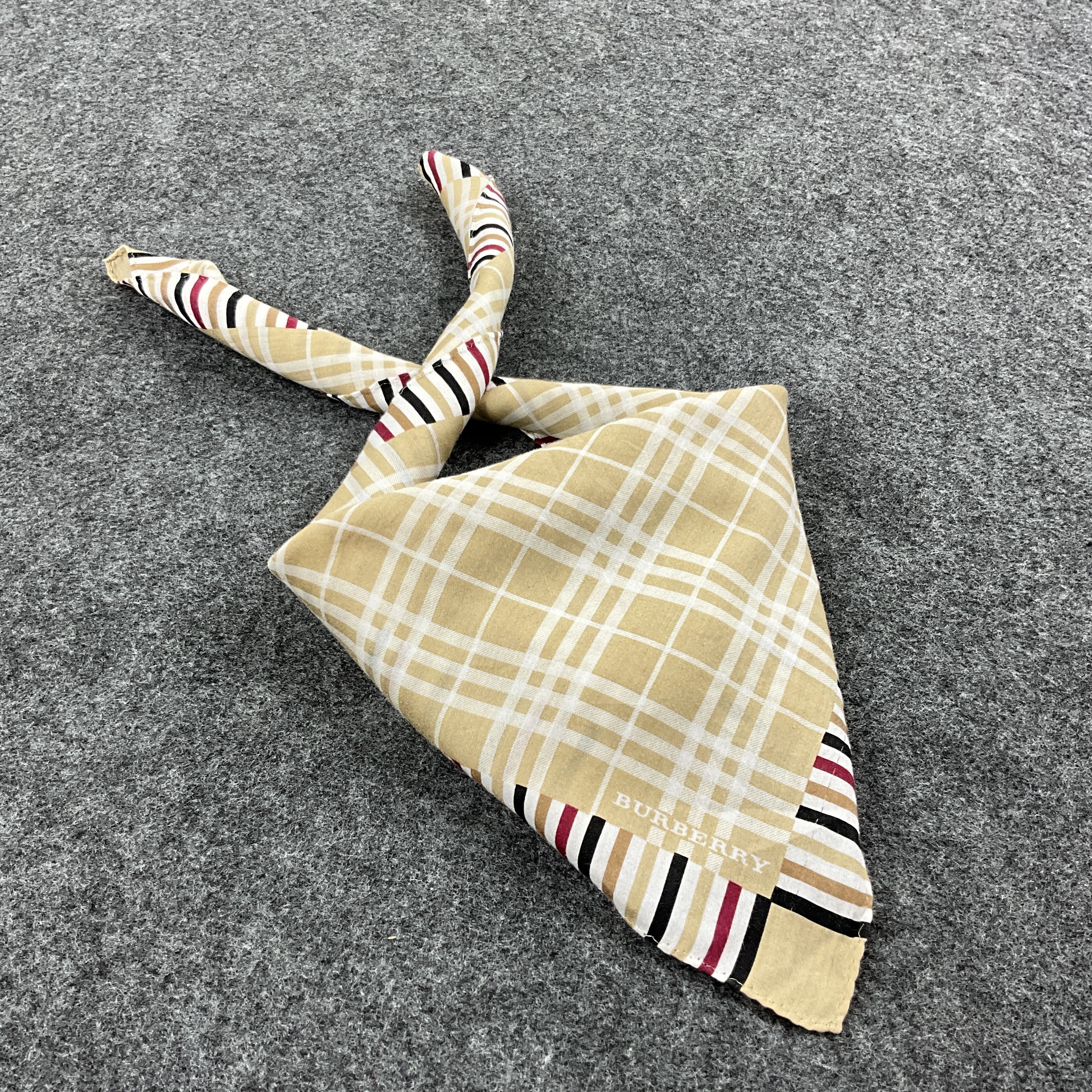 Burberry × Vintage Burberry Handkerchief / Bandana / Neckerchief B015 Size ONE SIZE - 2 Thumbnail