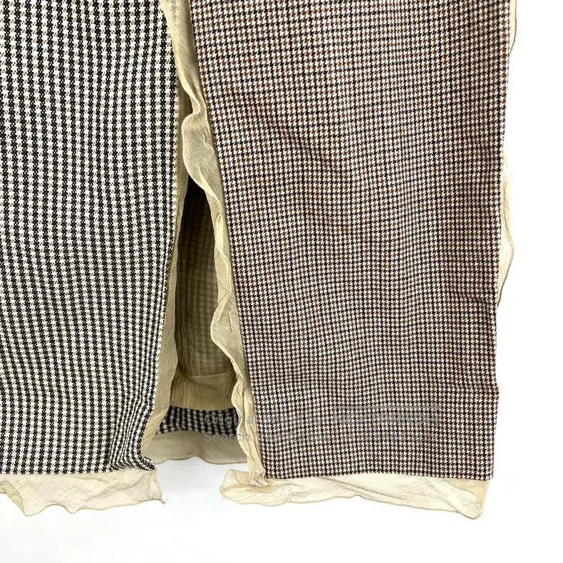 Fendi Fendi Three-dimensional lace checkered skirt Size 42" / US 20 - 7 Thumbnail