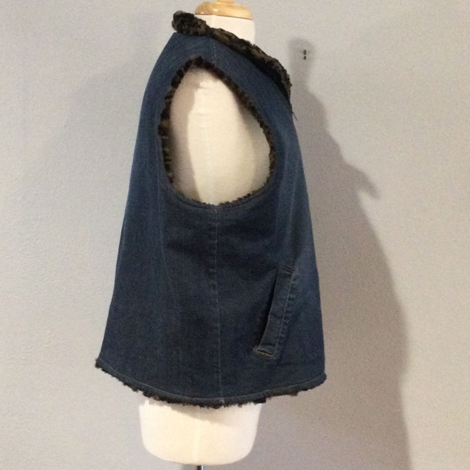 Other Blue Jean & Animal Print Reversible Vest Unknown Measurement Size ONE SIZE - 5 Thumbnail