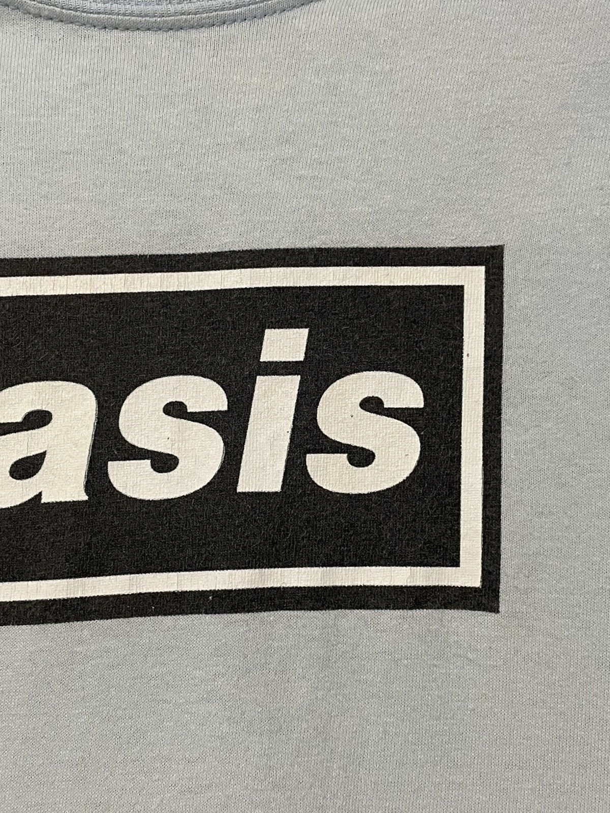 Vintage Vintage Late 90s Oasis Bog Logo ‘Definetely Maybe’ Faded Tee Size US S / EU 44-46 / 1 - 10 Thumbnail