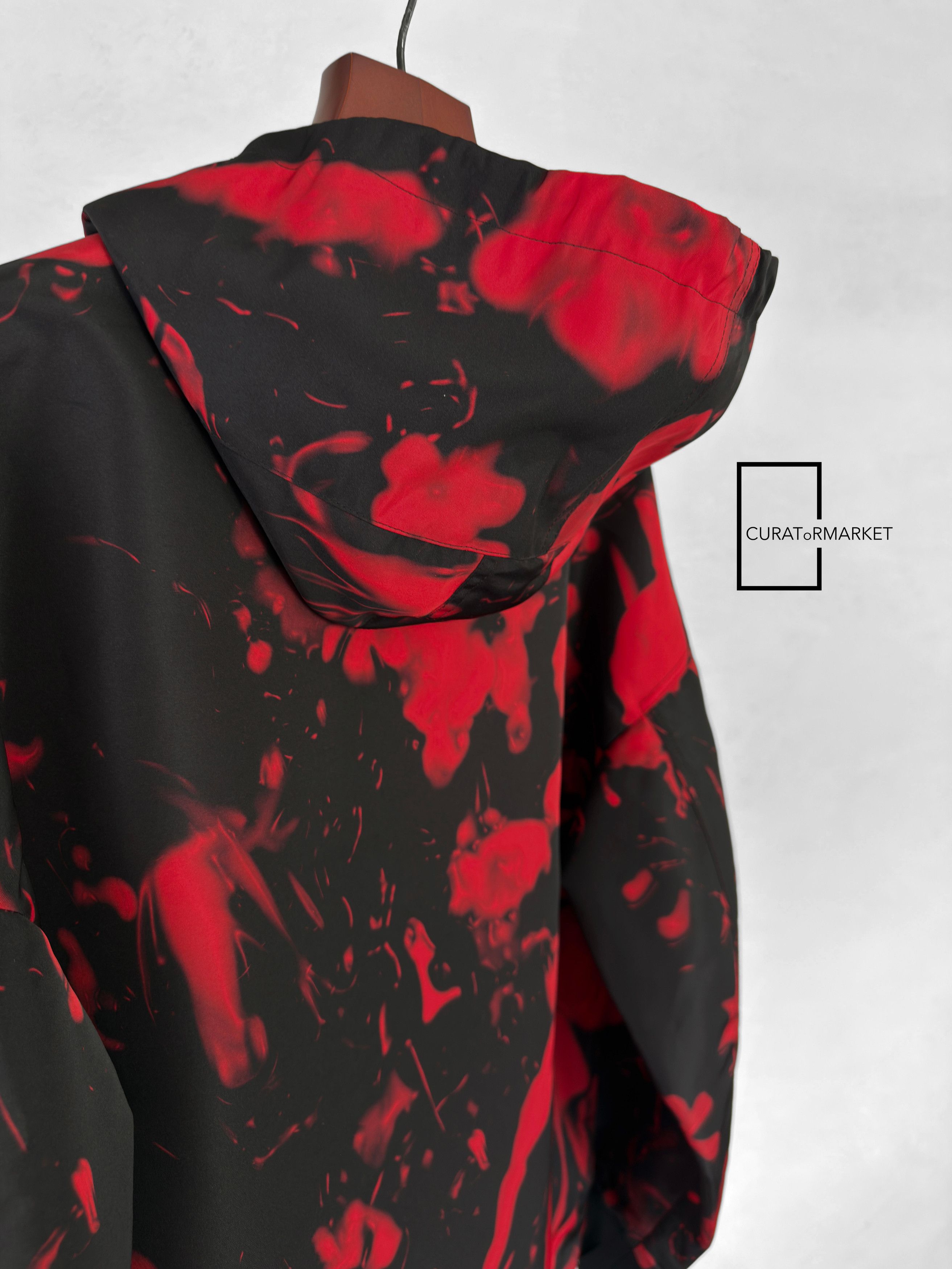 Alexander McQueen EU48 Waxed Flower Abstract Print Hooded Zip Windbreaker FW24 Size US M / EU 48-50 / 2 - 6 Thumbnail