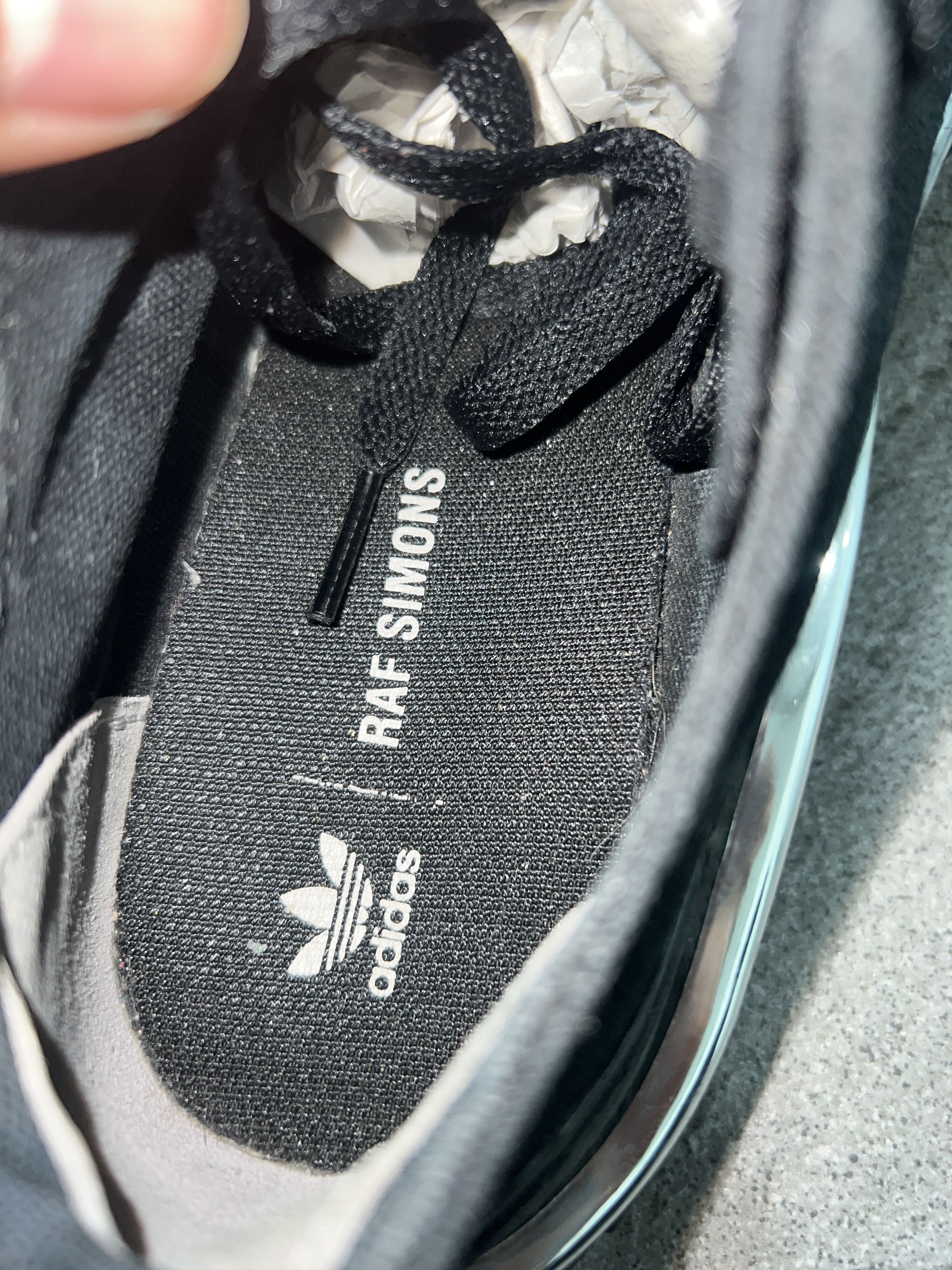 Adidas × Raf Simons Raf Simons Adidas Detroit Runner Black US8 EU41 Size US 8 / EU 41 - 10 Thumbnail