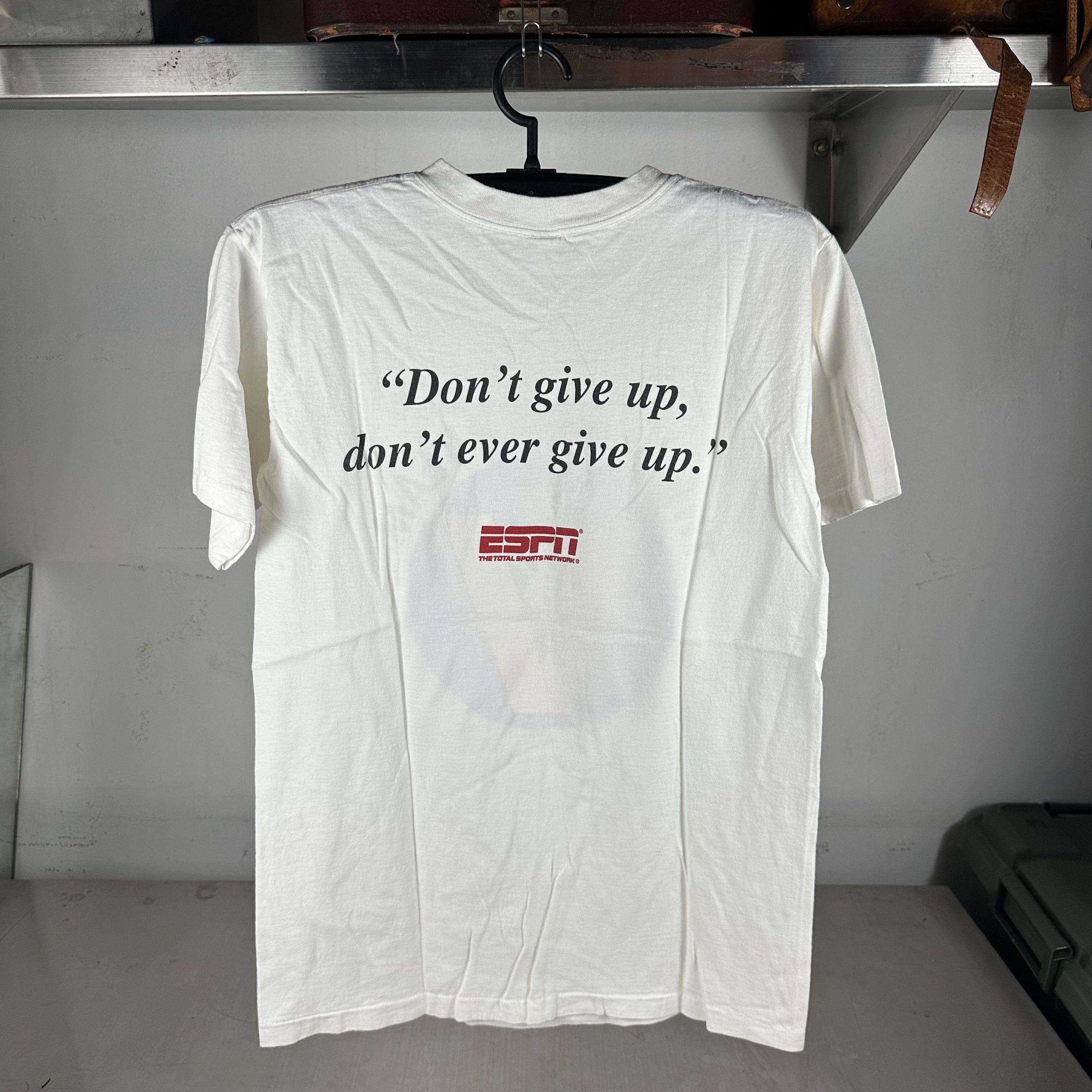 Vintage ​​​1993 Jim Valvano NC State Coach Jimmy V Team Salem Tee Size US M / EU 48-50 / 2 - 3 Thumbnail