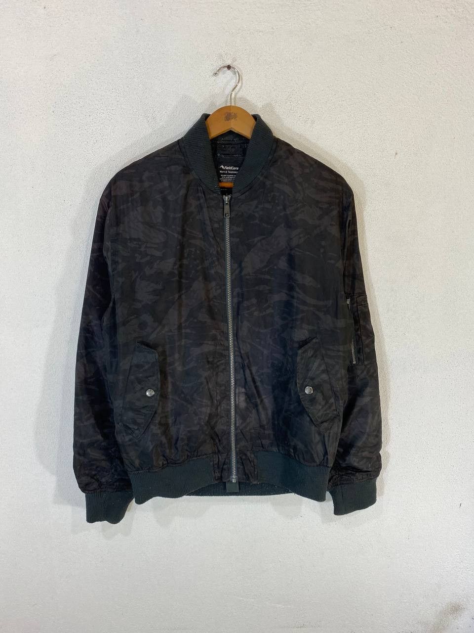 Japanese Brand fieldcore japanese brand camo bomber jacket heat assist Size US L / EU 52-54 / 3 - 1 Thumbnail