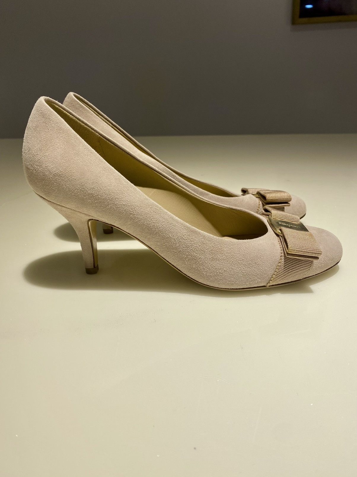 Salvatore Ferragamo Salvatore Ferragamo Vara Bow Peep Toe Hells Size5.5 Size US 5.5 / IT 35.5 - 4 Thumbnail