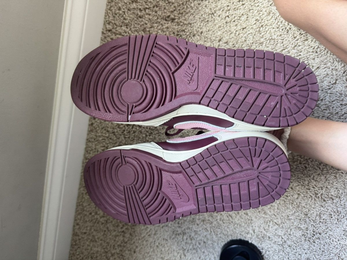 Nike Dunk Low Retro “Valentines day 2023” Size US 8.5 / EU 41-42 - 6 Thumbnail