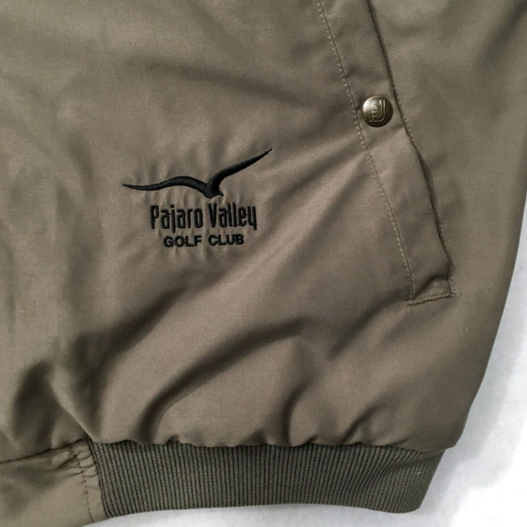 Footjoy FootJoy Reversible Jacket Golf Windbreaker ZIP Beige Green L Men's XL Beige Reversible Pockets Logo 1/2 Zip Shell Polyester Sports Golf Jacket Mens XL Size US L / EU 52-54 / 3 - 2 Thumbnail