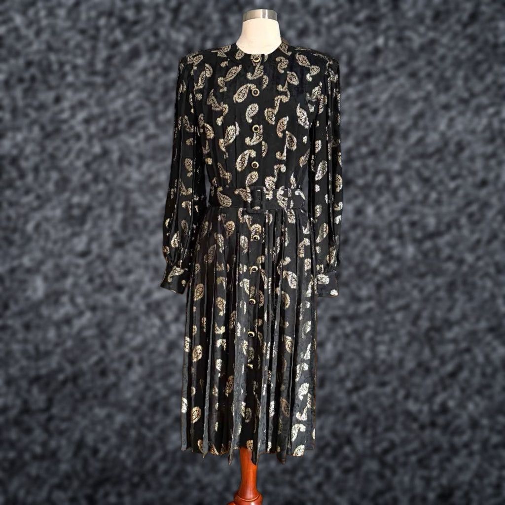 Vintage VINTAGE Adele Simpson Black Gold Paisley Button Midi Dress Pleated M Shirt Dress 70s Womens, Adult Medium Size M / US 6-8 / IT 42-44 - 1 Thumbnail