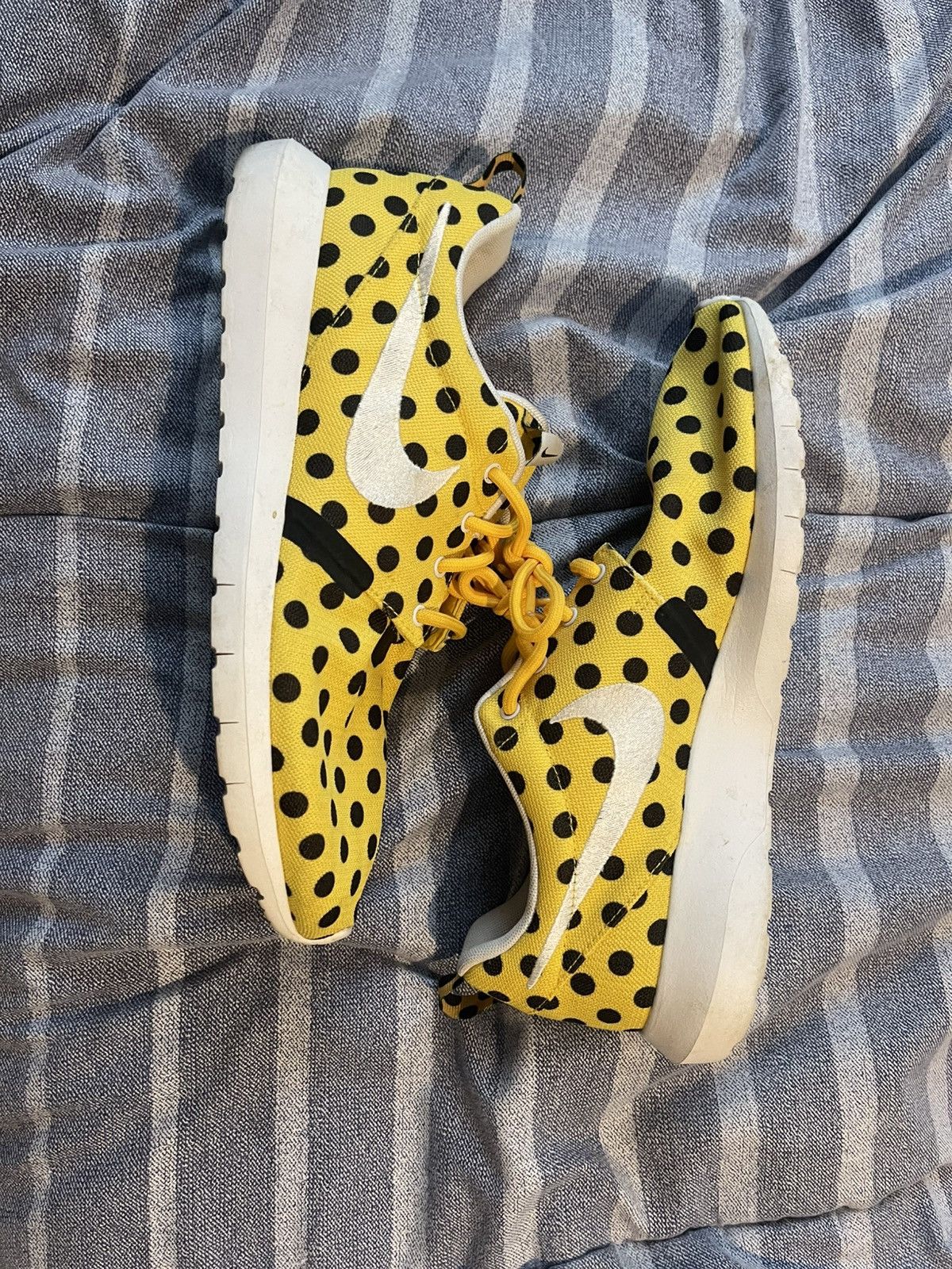 Nike Roshi Run Polka Dot Pack Yellow Size US 9.5 / EU 42-43 - 2 Thumbnail
