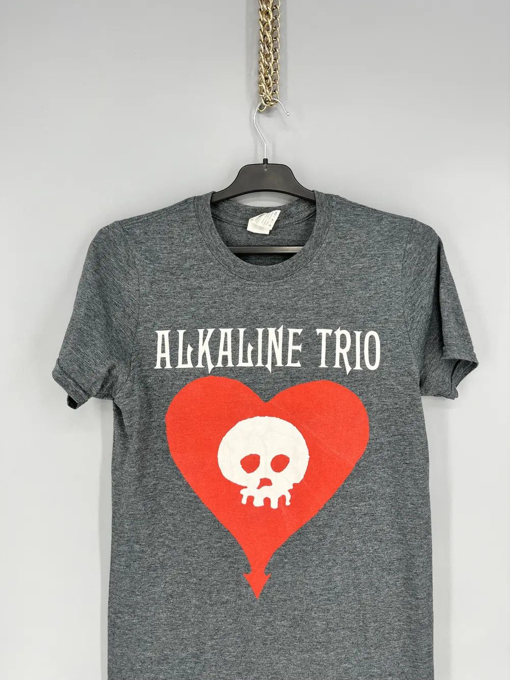 Vintage Vintage Alkaline Trio Classic Heartskull Tee Punk Rock Band Size US S / EU 44-46 / 1 - 6 Thumbnail