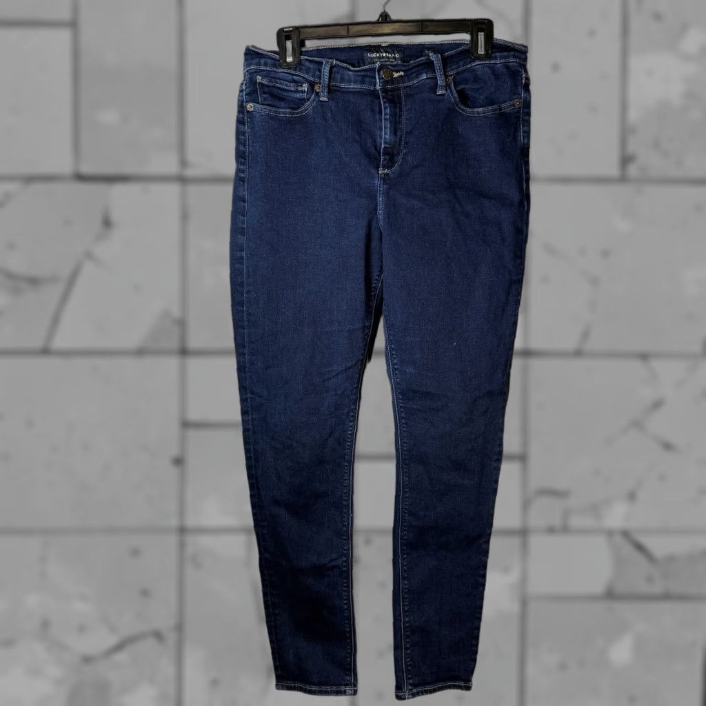 Lucky Brand Lucky Brand Jeans Women's Blue Cotton Ankle 14 Regular Inseam 32 Jeans Mens? Wait. No. End. Size 36" / US 14 / IT 50 - 1 Thumbnail