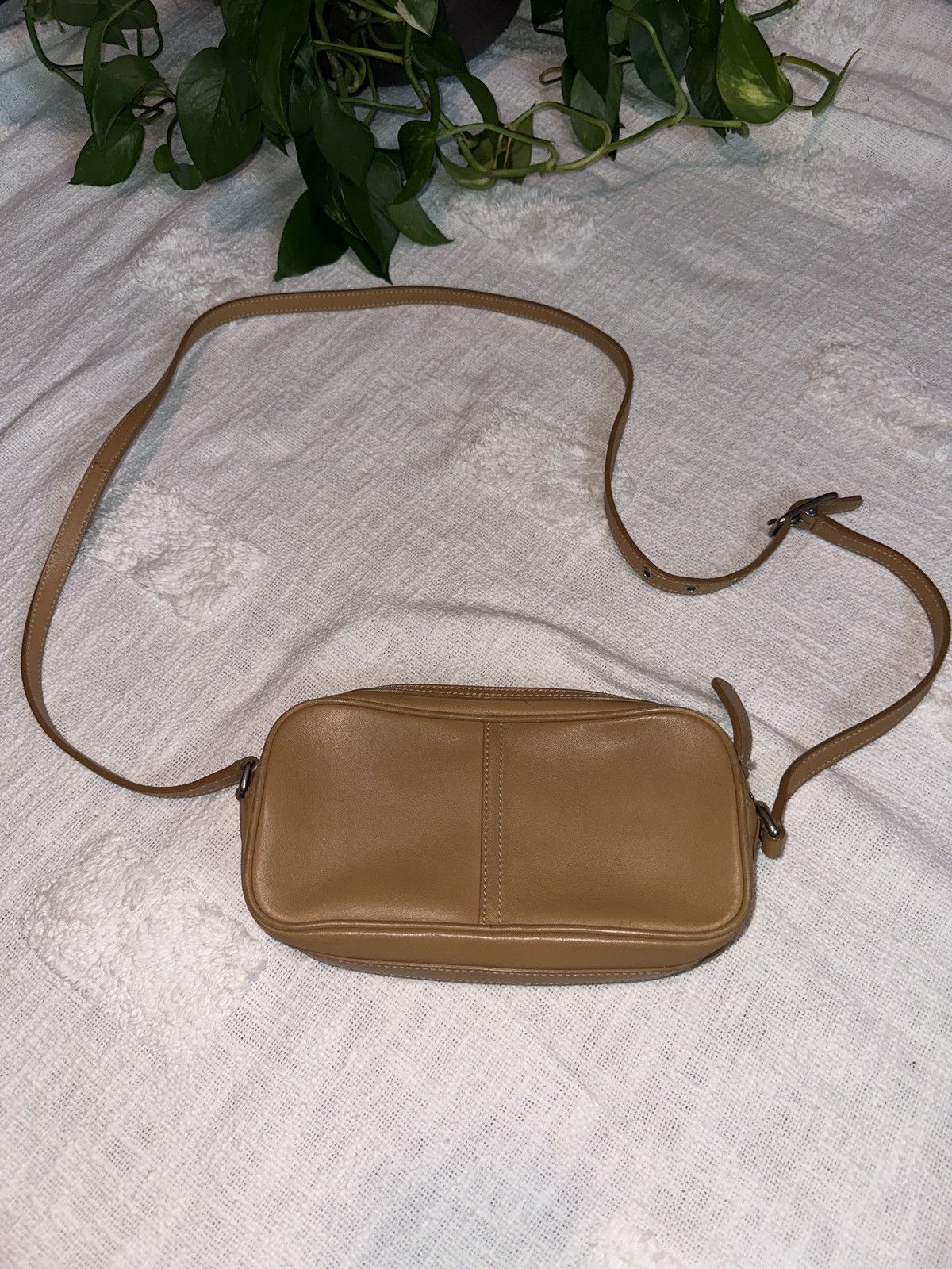 Coach Vintage Coach crossbody Size ONE SIZE - 1 Thumbnail