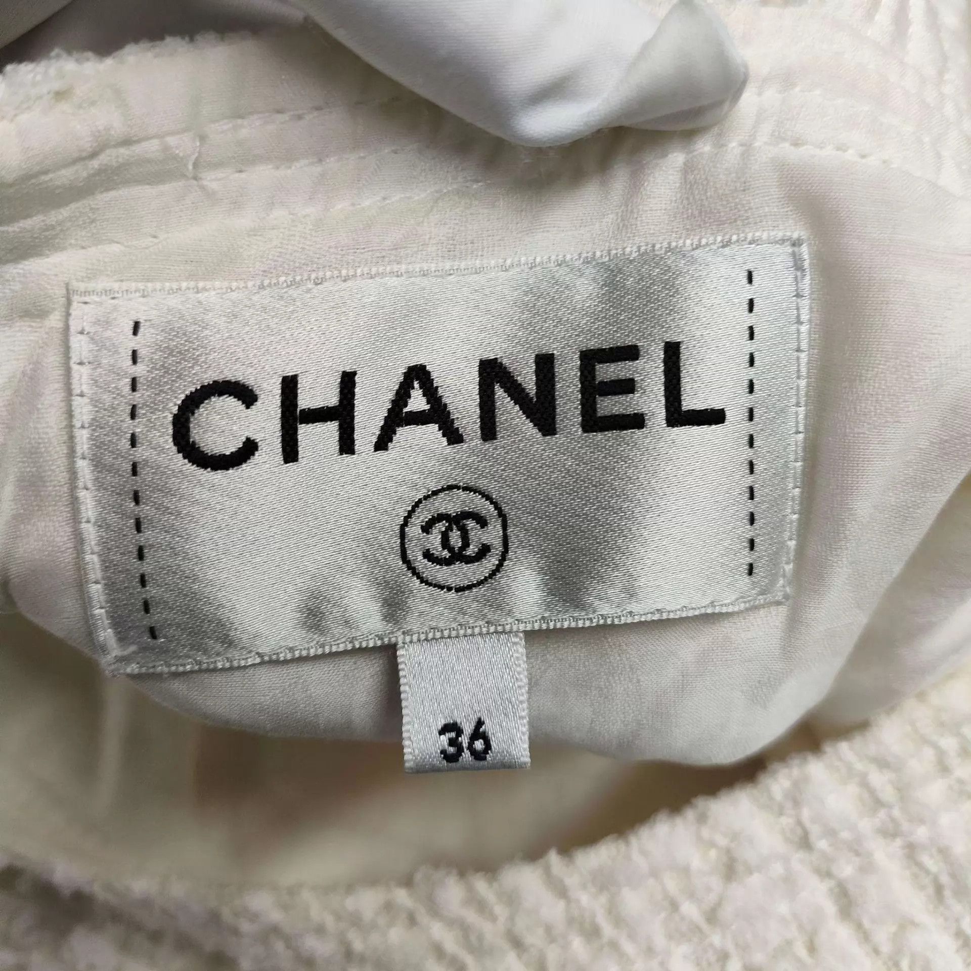 Chanel Chanel soft tweed white dress 36 Size XS / US 0-2 / IT 36-38 - 6 Thumbnail