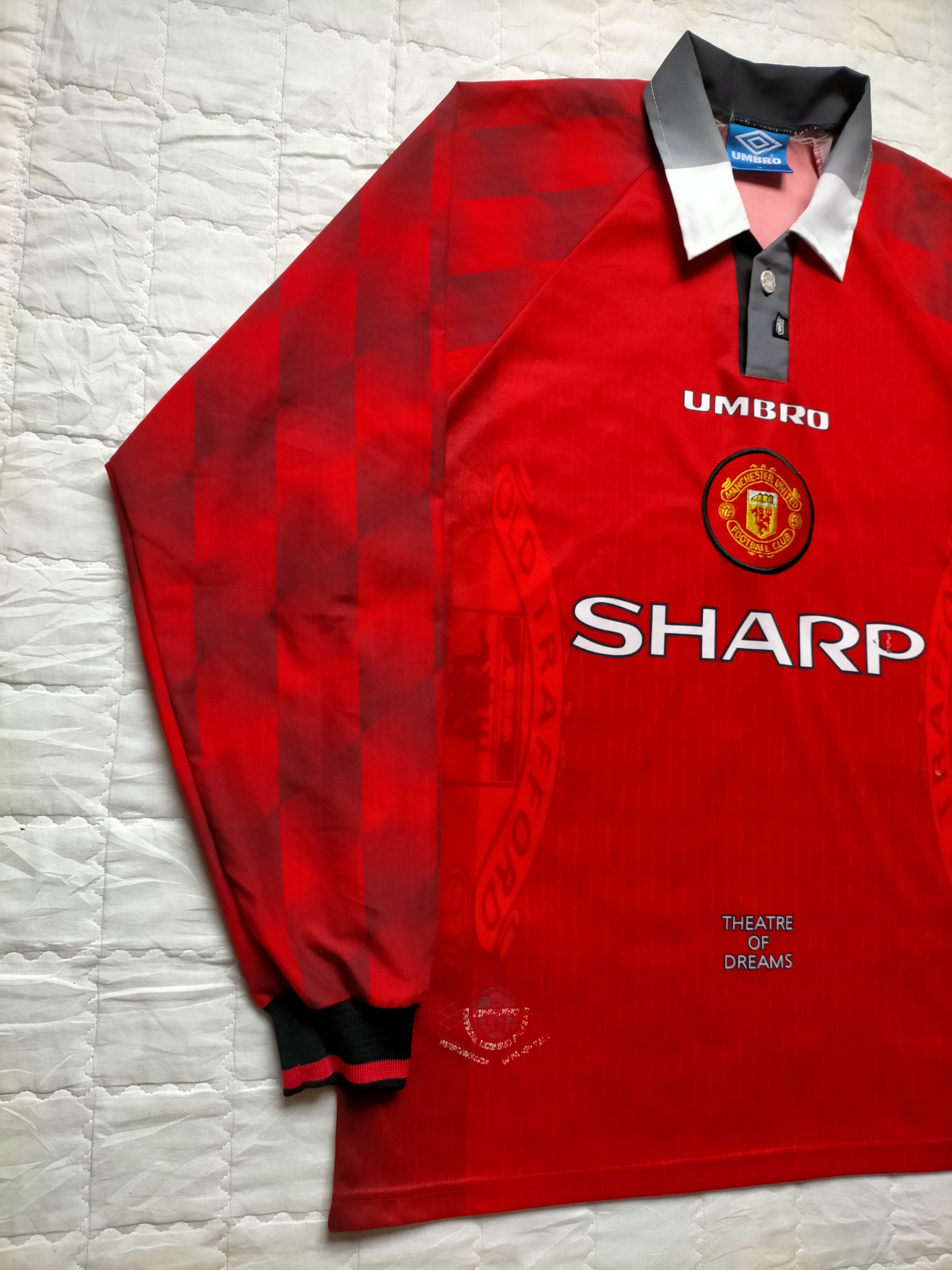 Umbro Vintage 1996-98 Manchester united Long sleeve Jersey Size US L / EU 52-54 / 3 - 5 Thumbnail
