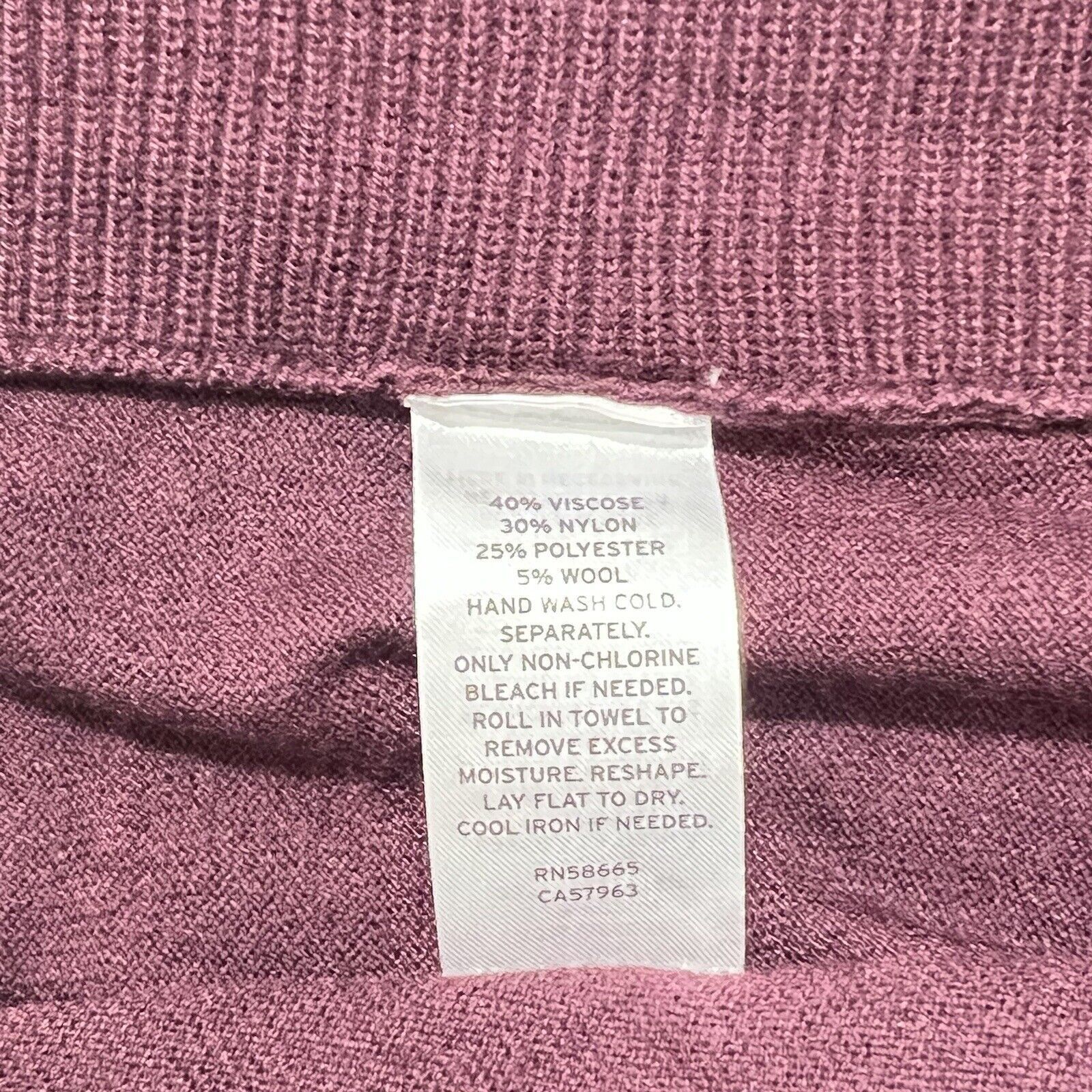 Nordstrom Caslon Women's Small Wool Blend Maroon Turtleneck Sweater Size S / US 4 / IT 40 - 12 Thumbnail