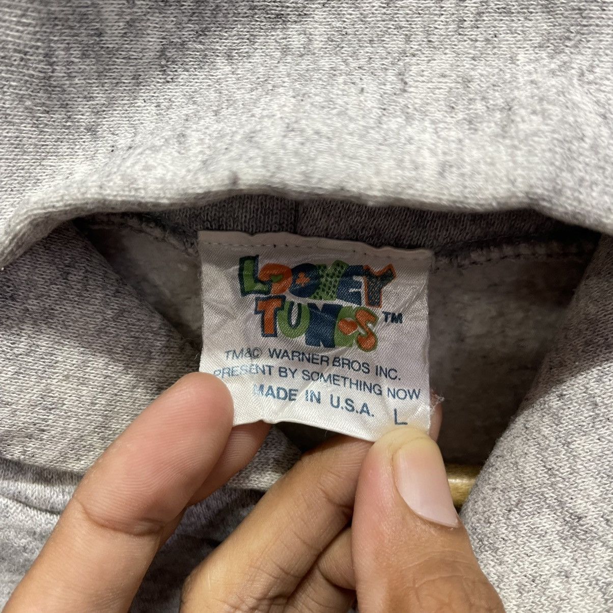 Warner Bros Vintage 1993 Looney Tunes Marvin the Martian Hoodie Size US L / EU 52-54 / 3 - 7 Thumbnail