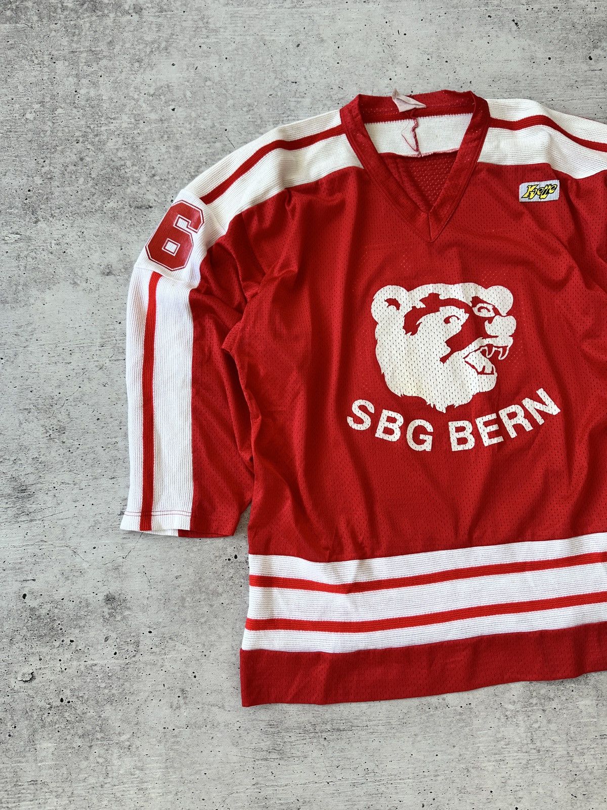 Other Vintage Yvette SBG Bern Ice Hockey Jersey White Bear Logo Size US XL / EU 56 / 4 - 2 Thumbnail