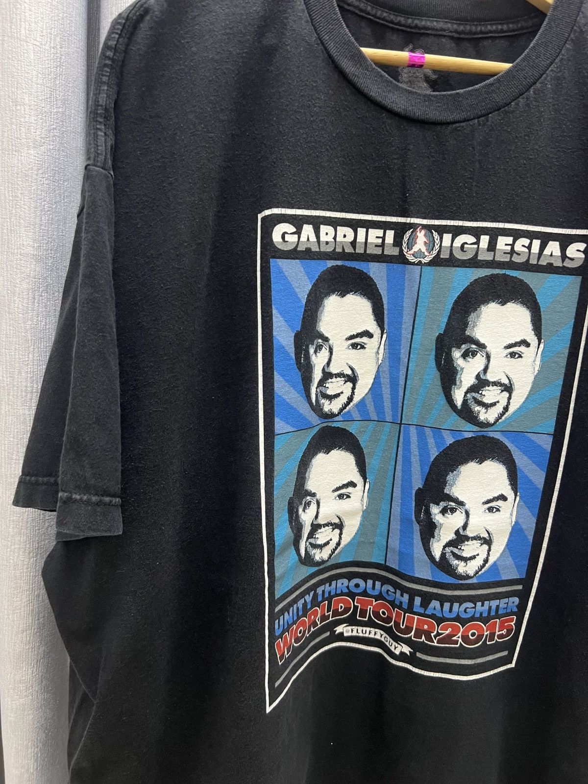 Band Tees GABRIEL IGLESIAS WORLD TOUR 2015 OVERSIZE TEE Size US XXL / EU 58 / 5 - 2 Thumbnail
