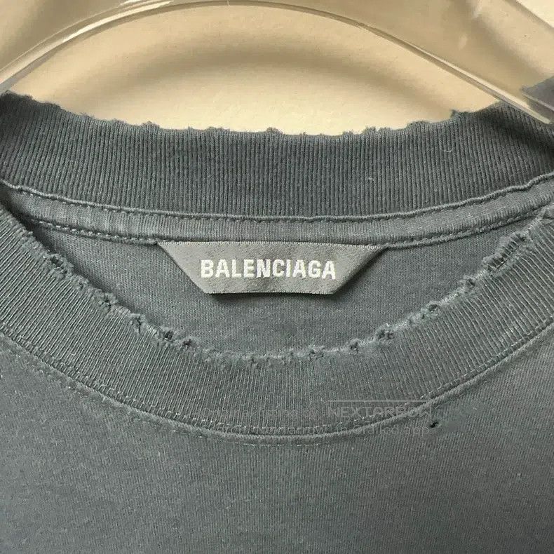 Balenciaga Balenciaga Neon alien short-sleeve Size US S / EU 44-46 / 1 - 3 Thumbnail