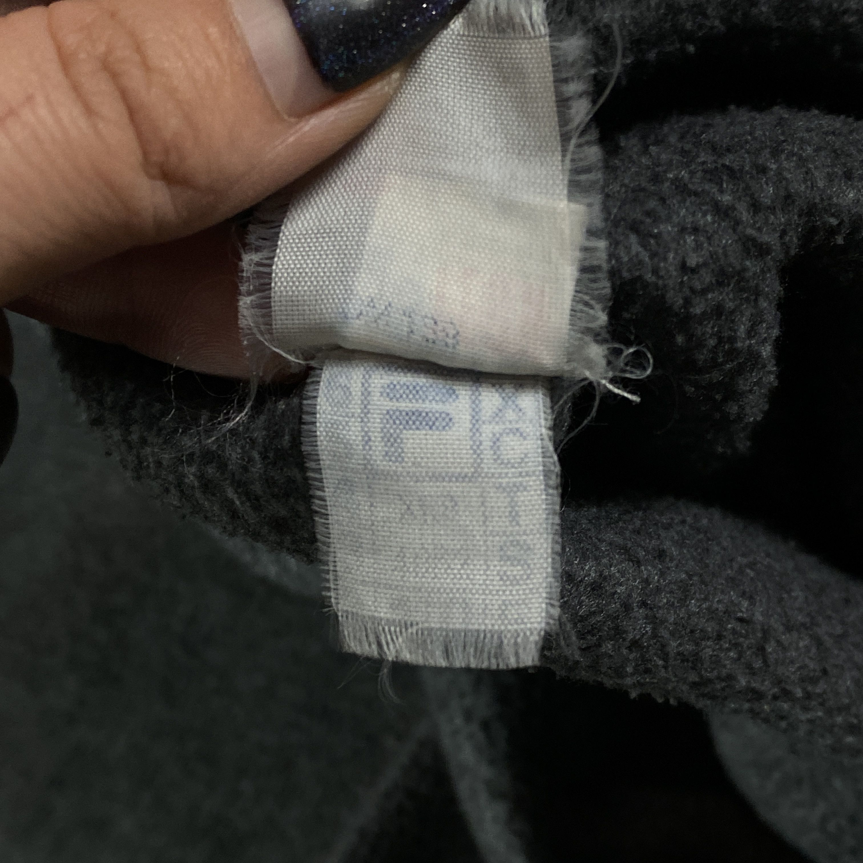 Fila × Vintage Mens Fleece Sweatshirt Fila V Neck Size L Size US L / EU 52-54 / 3 - 7 Thumbnail