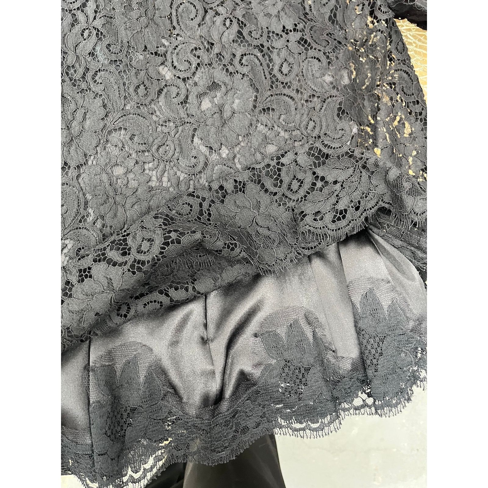 Dolce & Gabbana Dolce & Gabbana Black Lace 3/4 Sleeve Top Blouse IT 38 XS Size XS / US 0-2 / IT 36-38 - 8 Thumbnail