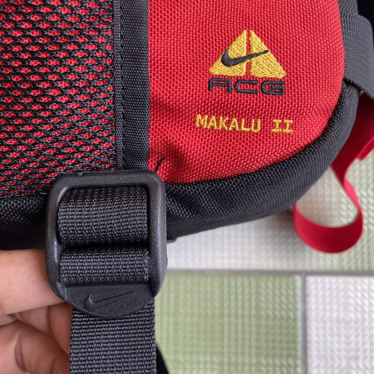 Nike ACG VINTAGE NIKE ACG MAKALU II WAIST BAG Size ONE SIZE - 9 Thumbnail
