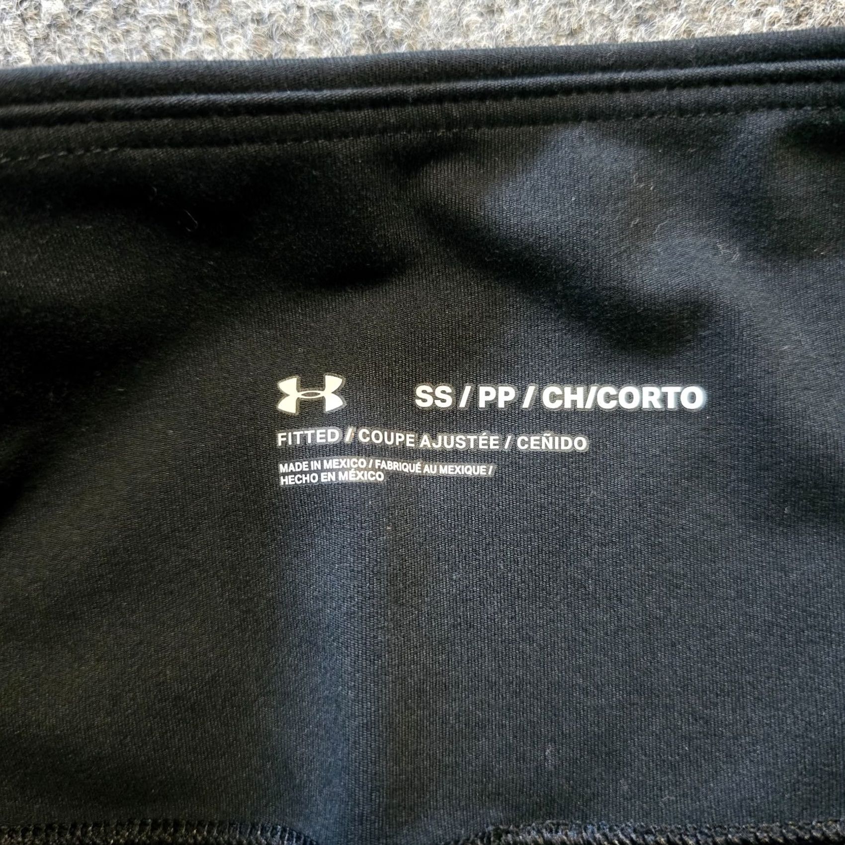 Under Armour Under Armour Pants Womens Size Small Black Motion Ankle Legging Cropped Stretchy Size 28" / US 6 / IT 42 - 6 Thumbnail