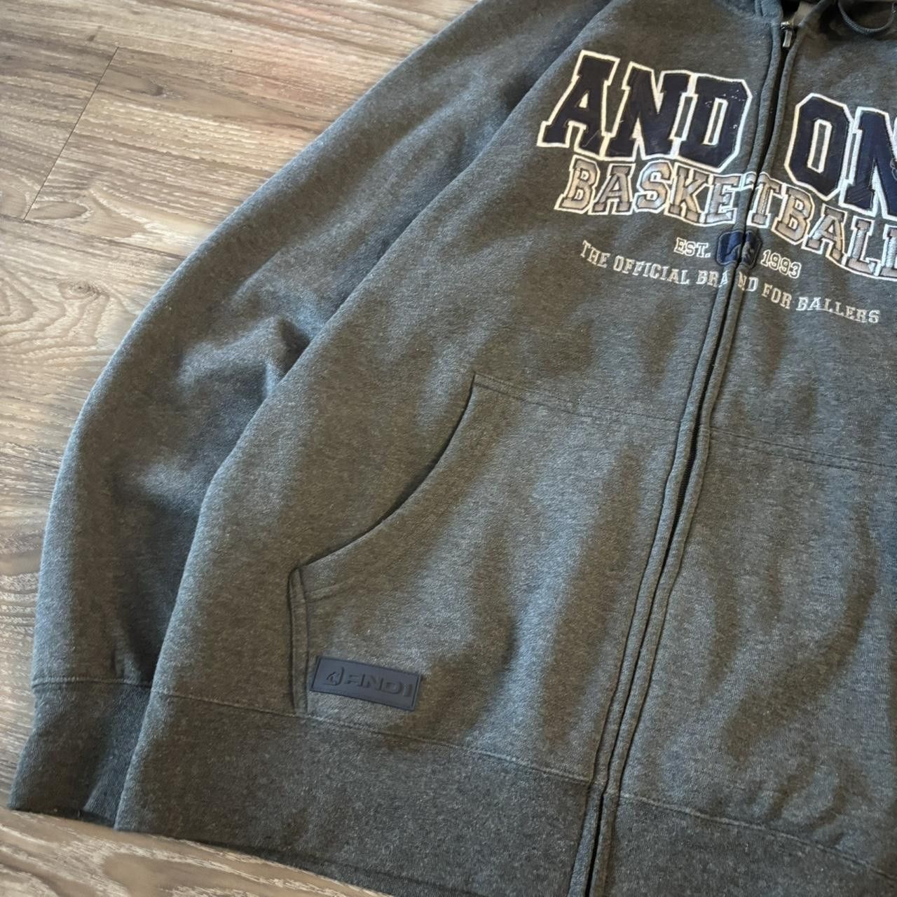 Vintage Crazy Vintage Y2K/2000s Grey And1 Streetwear Skater Style Zip Up Hoodie! Size L Size US L / EU 52-54 / 3 - 3 Thumbnail