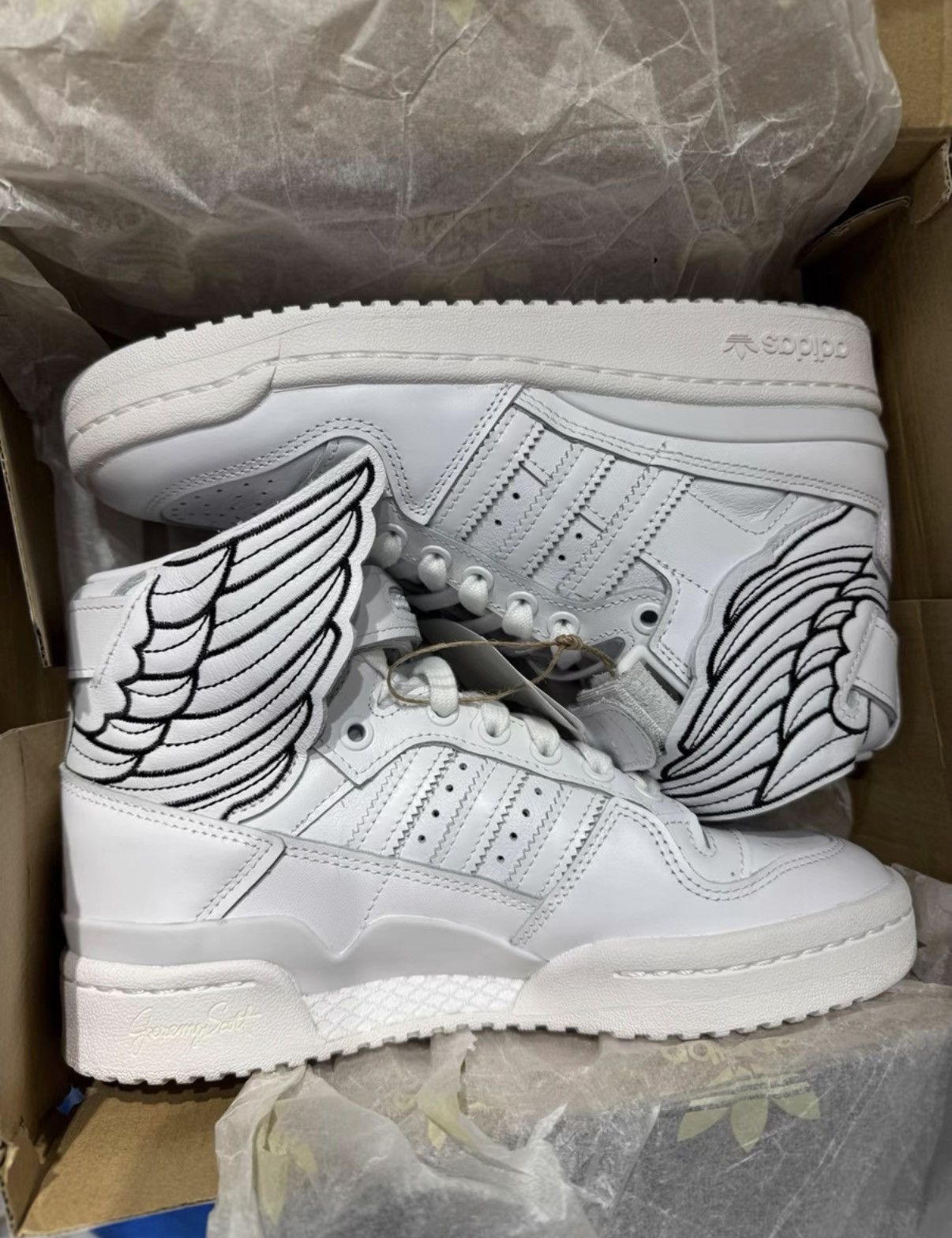 Adidas Adidas Jeremy Scott Wings 4.0 K37 Size US 7 / IT 37 - 2 Thumbnail