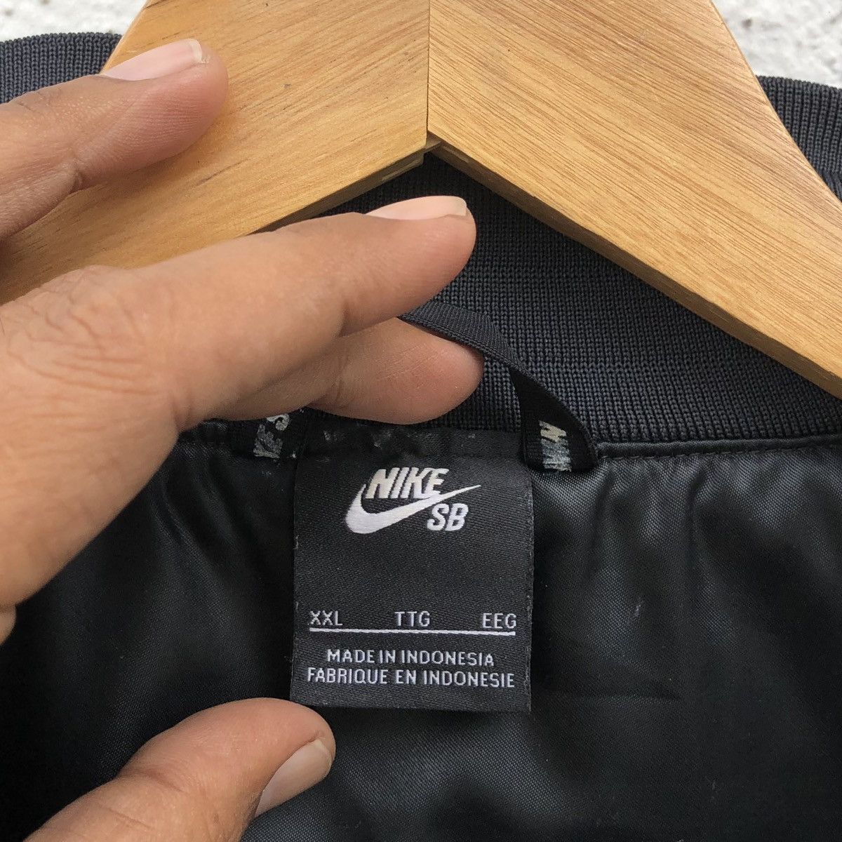 Nike SB NIKE SB X NBA SATIN BOMBER JACKET Size US XXL / EU 58 / 5 - 17 Thumbnail
