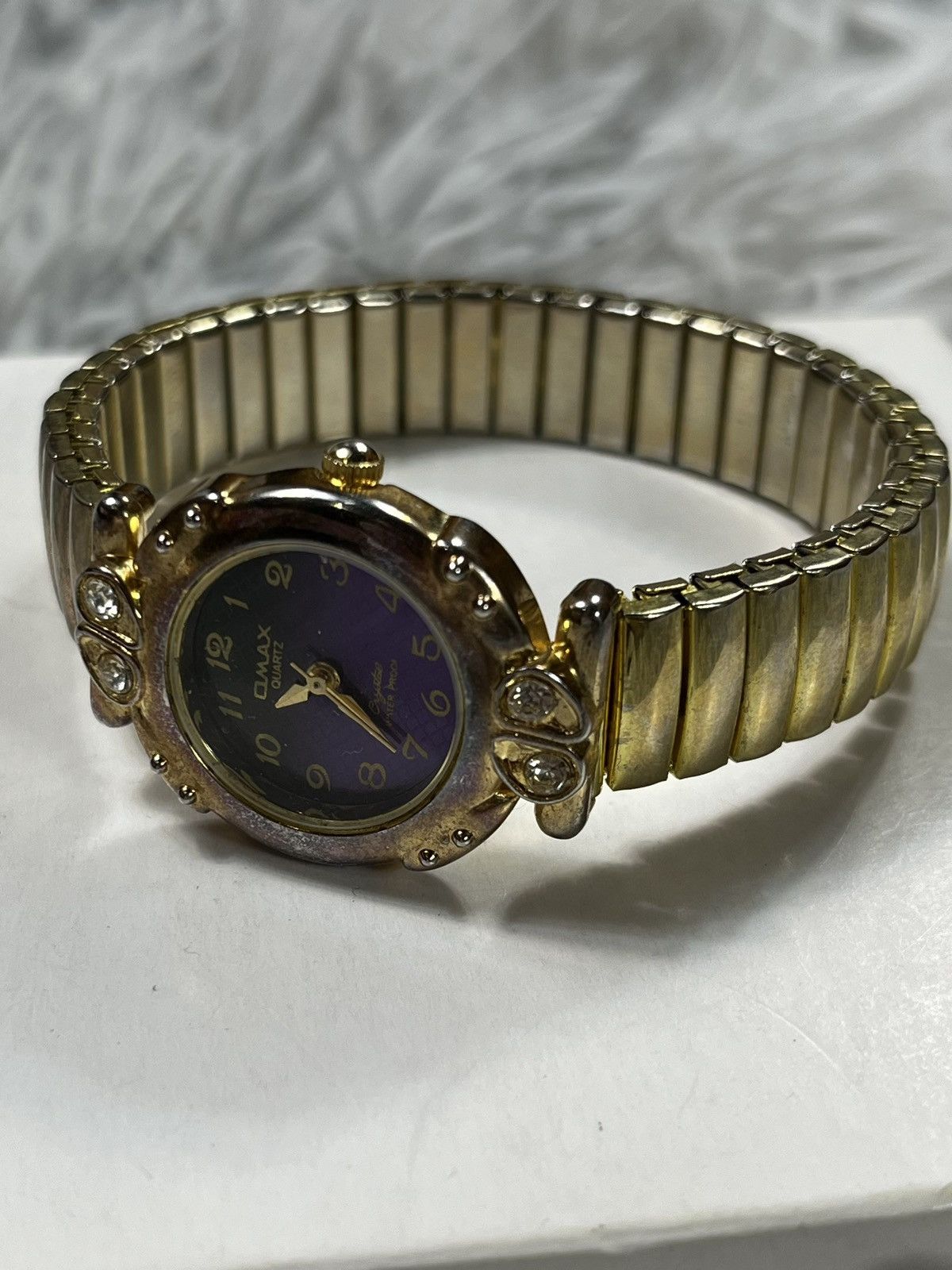Jewelry Omax Gold & Purple Ladies’ Bracelet Watch – Japanese Brand Size ONE SIZE - 15 Thumbnail
