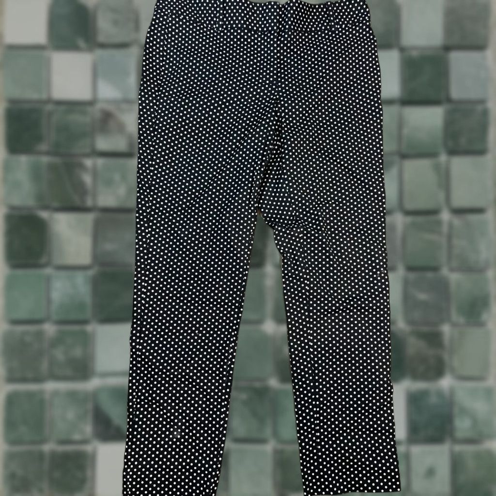 White House Black Market White House Black Market Pants Womens Size 8 Black White Polka Dots Dress Pants Woman Size 30" / US 8 / IT 44 - 1 Thumbnail
