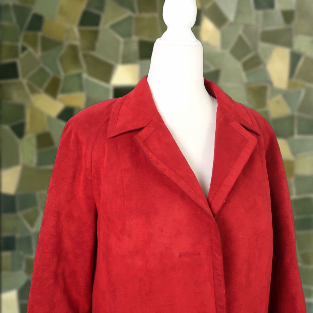Vintage VINTAGE 70s deep red faux suede button front mid length coat L Womens Overcoat Regular Size Size L / US 10 / IT 46 - 1 Thumbnail
