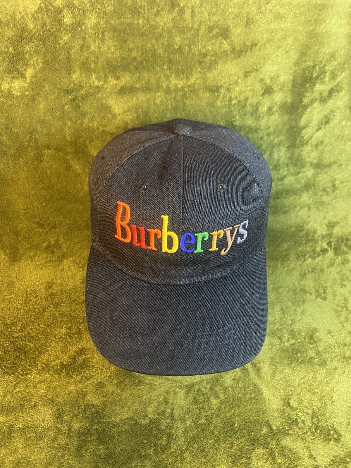 Burberry Vintage burberrys rainbow embroidery cap Size ONE SIZE - 1 Thumbnail
