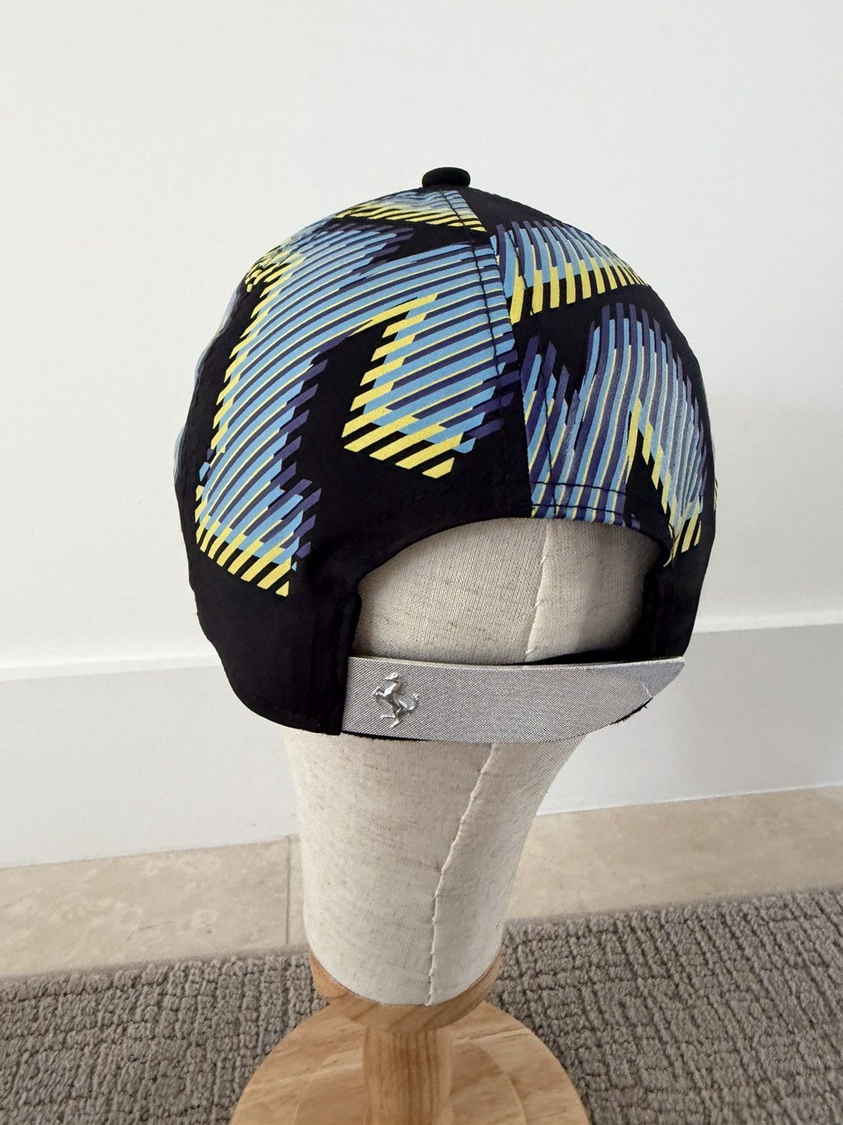 Ferrari Effelunga Logo Cap (Adjustable / One Size) Size ONE SIZE - 3 Thumbnail