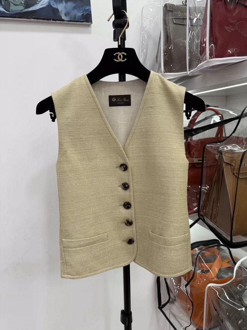 Loro Piana LORO PIANA A coat of armor Size XXS / US 00 / IT 34 - 1 Thumbnail
