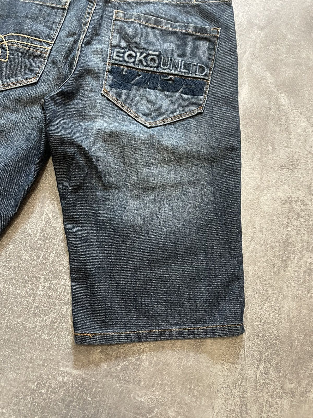 Ecko Unltd. × Vintage Vintage Ecko Unltd. Embroidered Logo Rap Denim Shorts Size US 30 / EU 46 - 14 Thumbnail
