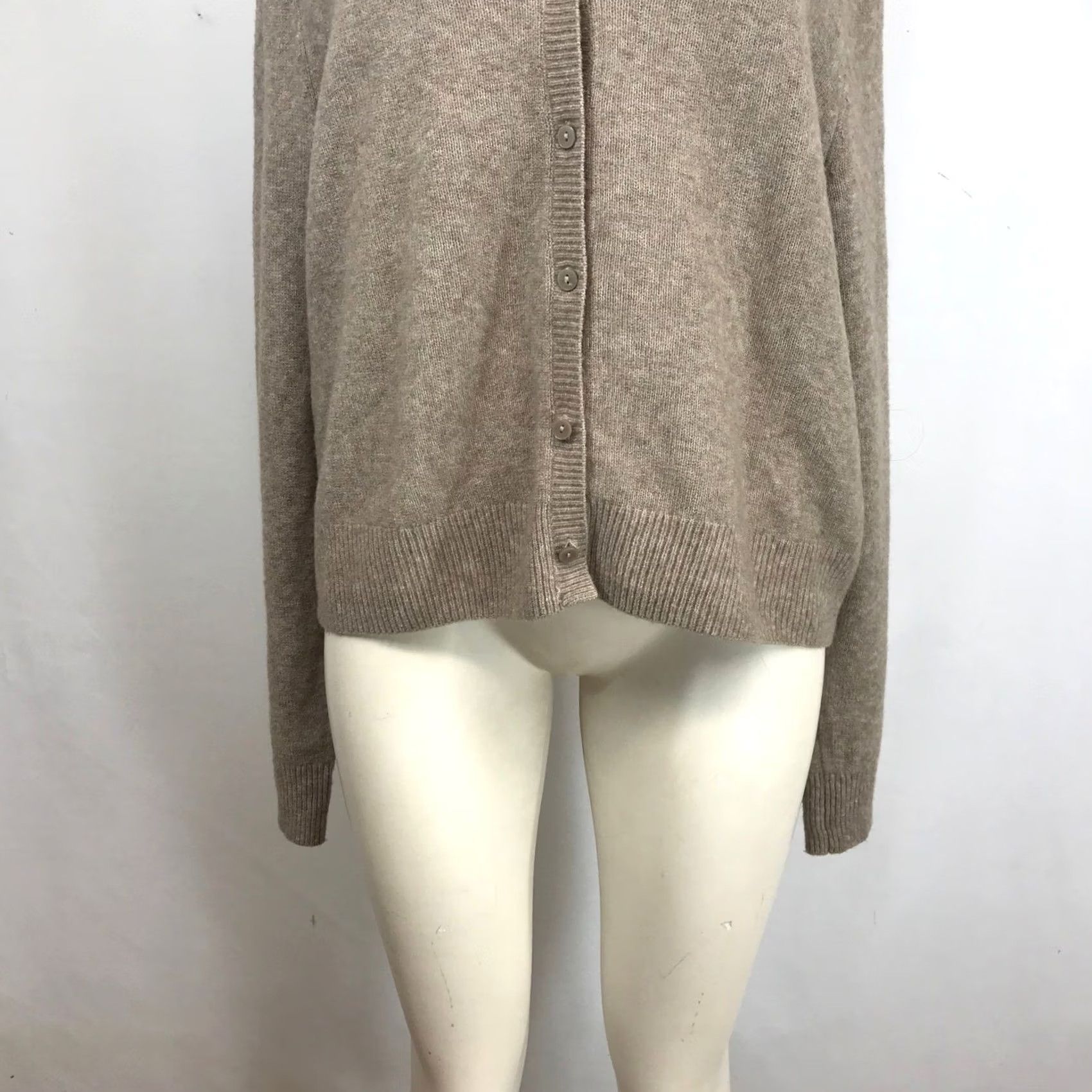 Abercrombie & Fitch Abercrombie & Fitch Womens XL Cardigan Merino Wool Blend Taupe Button Crew Neck Long Sleeve Size XL / US 12-14 / IT 48-50 - 3 Thumbnail