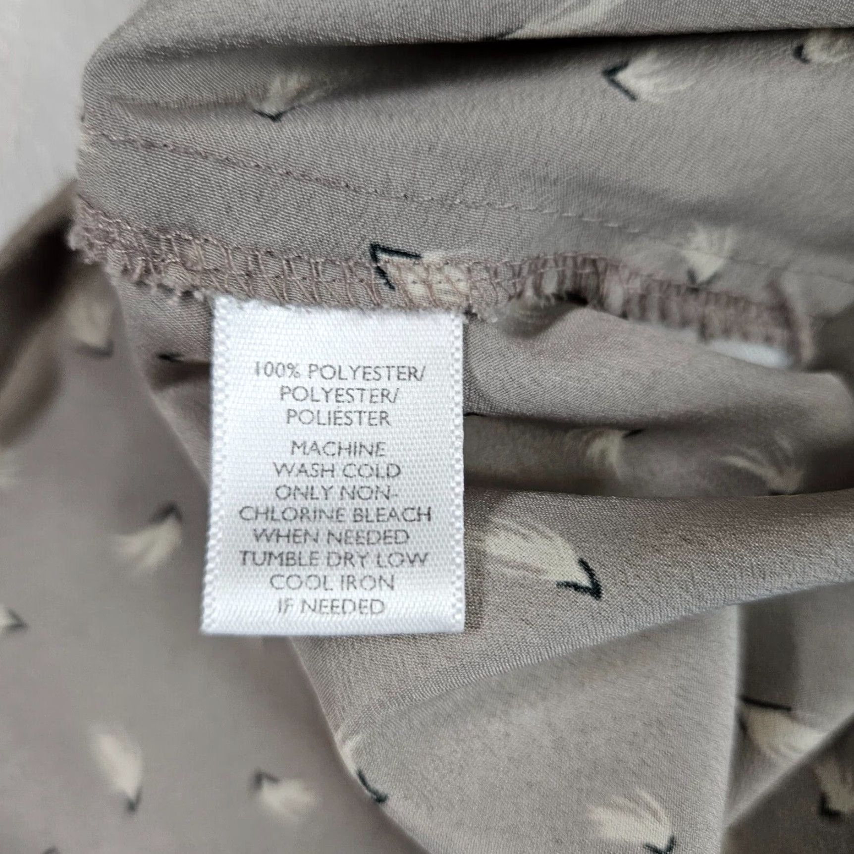 Loft LOFT Ann Taylor Womens Top Tank Gray Size M Sleeveless Scoop Neck Shirt Size M / US 6-8 / IT 42-44 - 5 Thumbnail