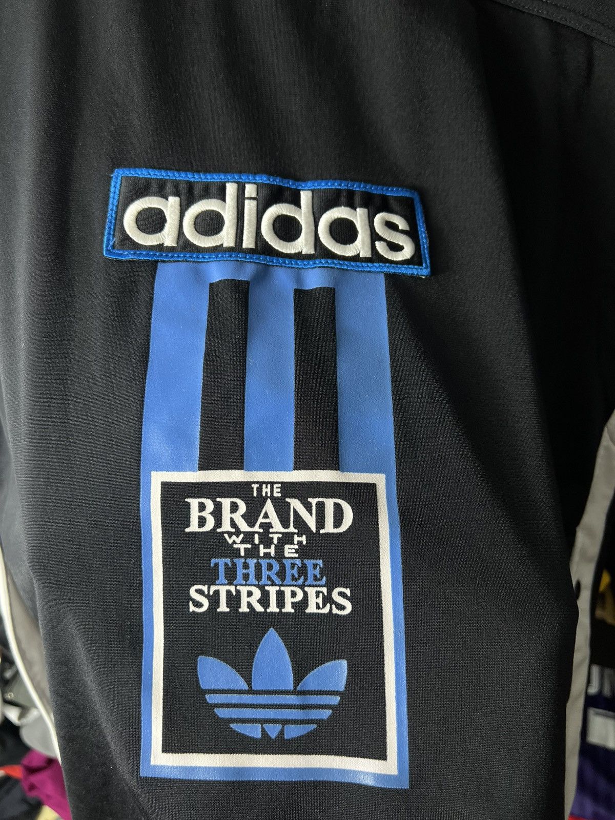 Adidas Vintage Adidas Vest Black Three Stripes Big Logo Size M Size US M / EU 48-50 / 2 - 3 Thumbnail