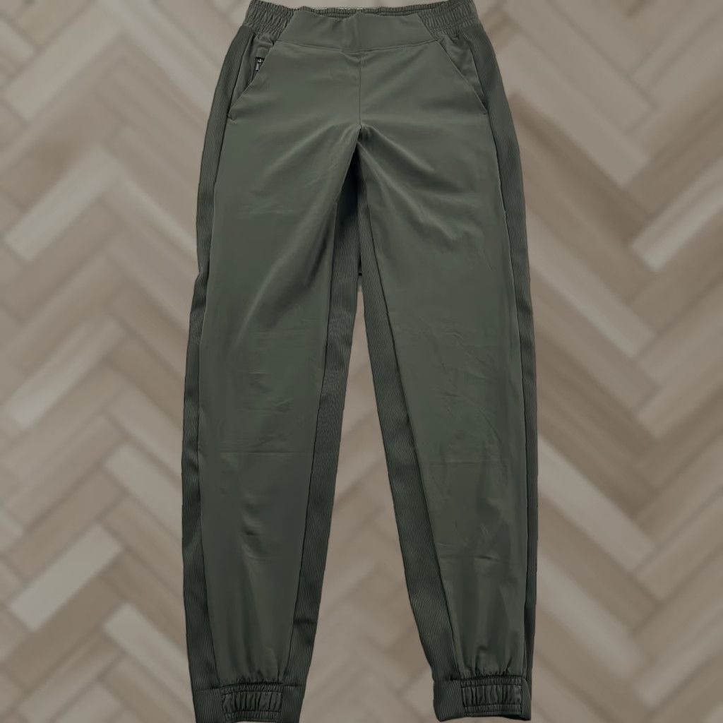 Athleta Athleta Jogger Pants Women's 0 Olive Green - Activewear Bottoms Departments: Women Size 25" / US 0 / IT 36 - 1 Thumbnail