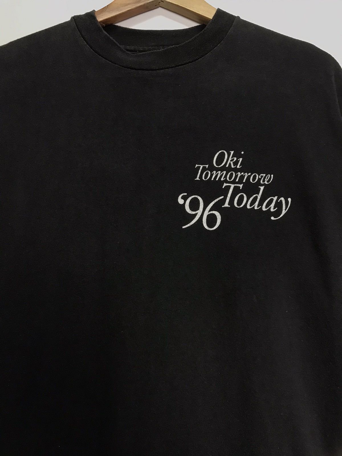 Hanes Vintage 1996 Oki Tomorrow today tee Size US L / EU 52-54 / 3 - 6 Thumbnail