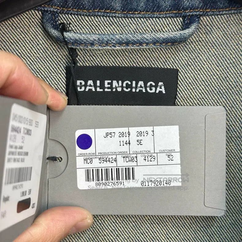 Balenciaga Balenciaga Chest Lettering Distressed Denim Jacket Size US L / EU 52-54 / 3 - 3 Thumbnail